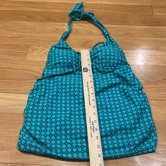 Motherhood Beach Bump maternity tankini swim top size medium. - Picture 3 of 7